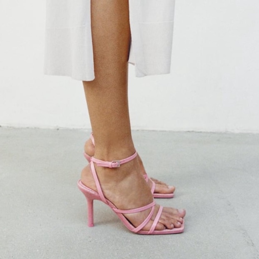 NWT. Zara Pink Leather Heeled Sandal